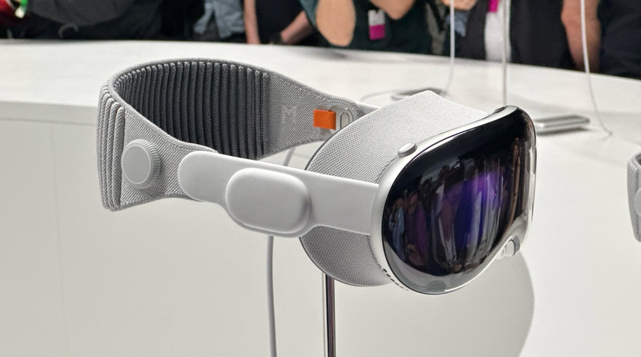 Apple Vision Pro garniturasi juda og'ir, ammo qo'shimcha bosh tasma ishlab chiqarish bo'lmaydi