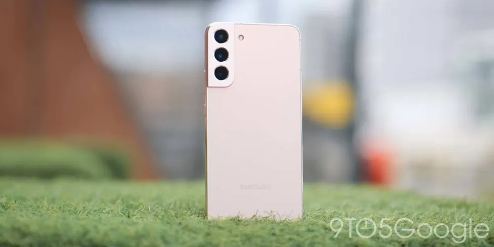 Samsung kompaniyasi yangi Galaxy smartfoni va planshetini e'lon qildi