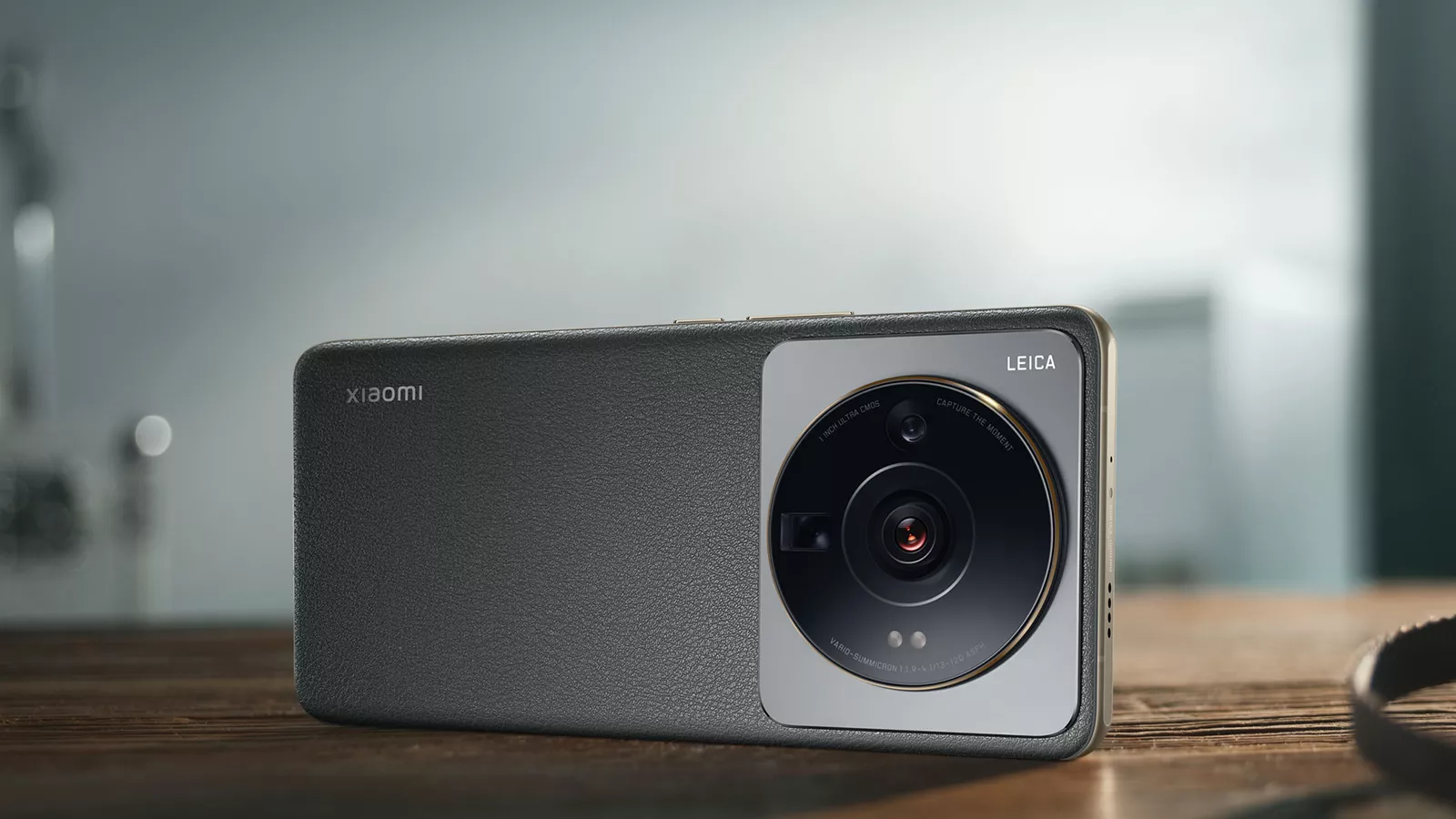 Bu haqiqatan ham bestseller. Xiaomi yarim yil ichida Xiaomi 12S Ultra bir yillik zaxirasini sotdi