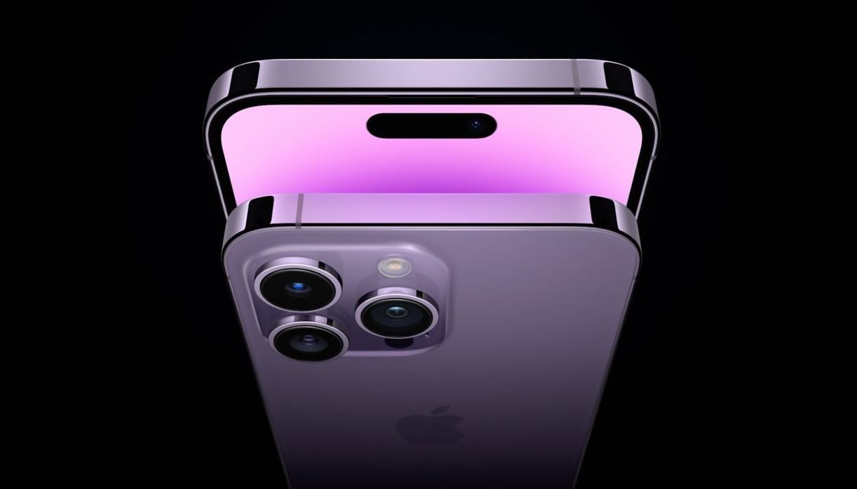 Apple serverlari yuklamaga bardosh bera olmadi: xitoyliklar kuniga 2 milliondan ortiq iPhone 14 ga buyurtma berishdi
