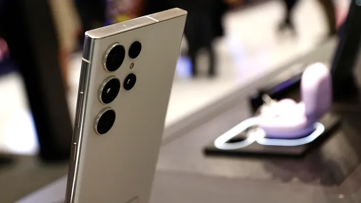 Va nihoyat, sezilarli o'zgarishlar: Samsung Galaxy S24 va S24 Ultra renderlarda Galaxy S23 va S23 Ultra bilan solishtirildi