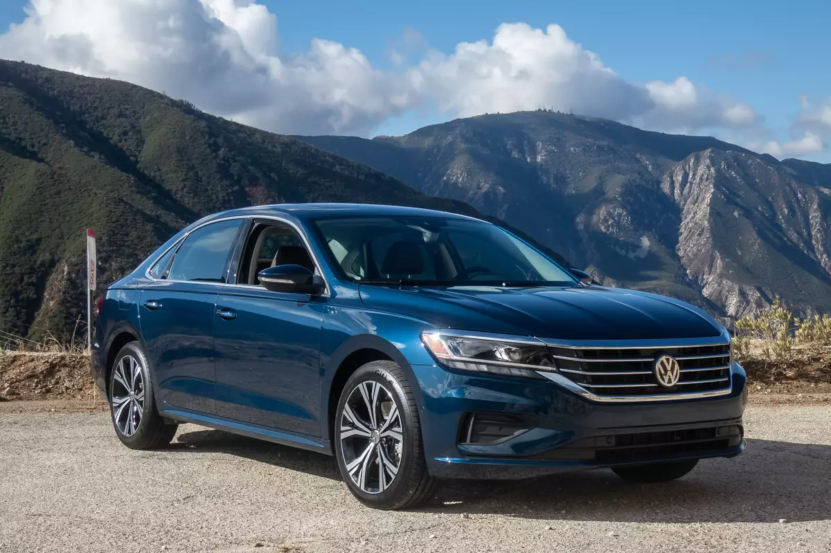 Volkswagen Passat sedani bilan xayrlashmoqda